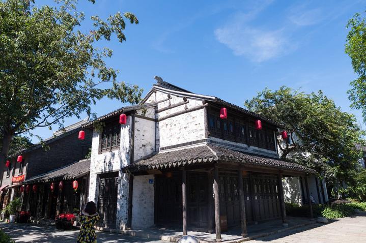 圣女战旗